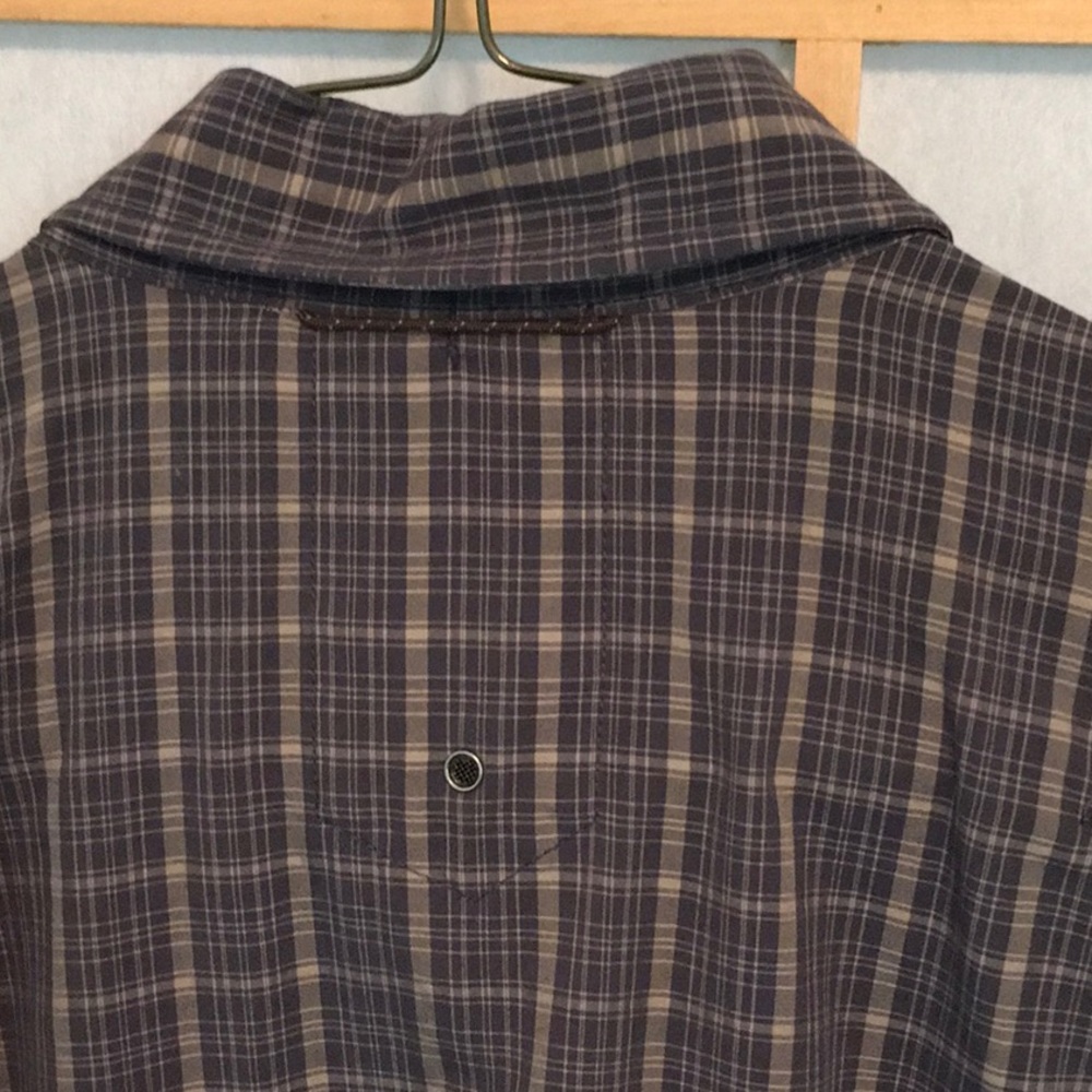 REI shortsleeved travel no-wrinkle shirt gray/blue - Picture 4 of 8